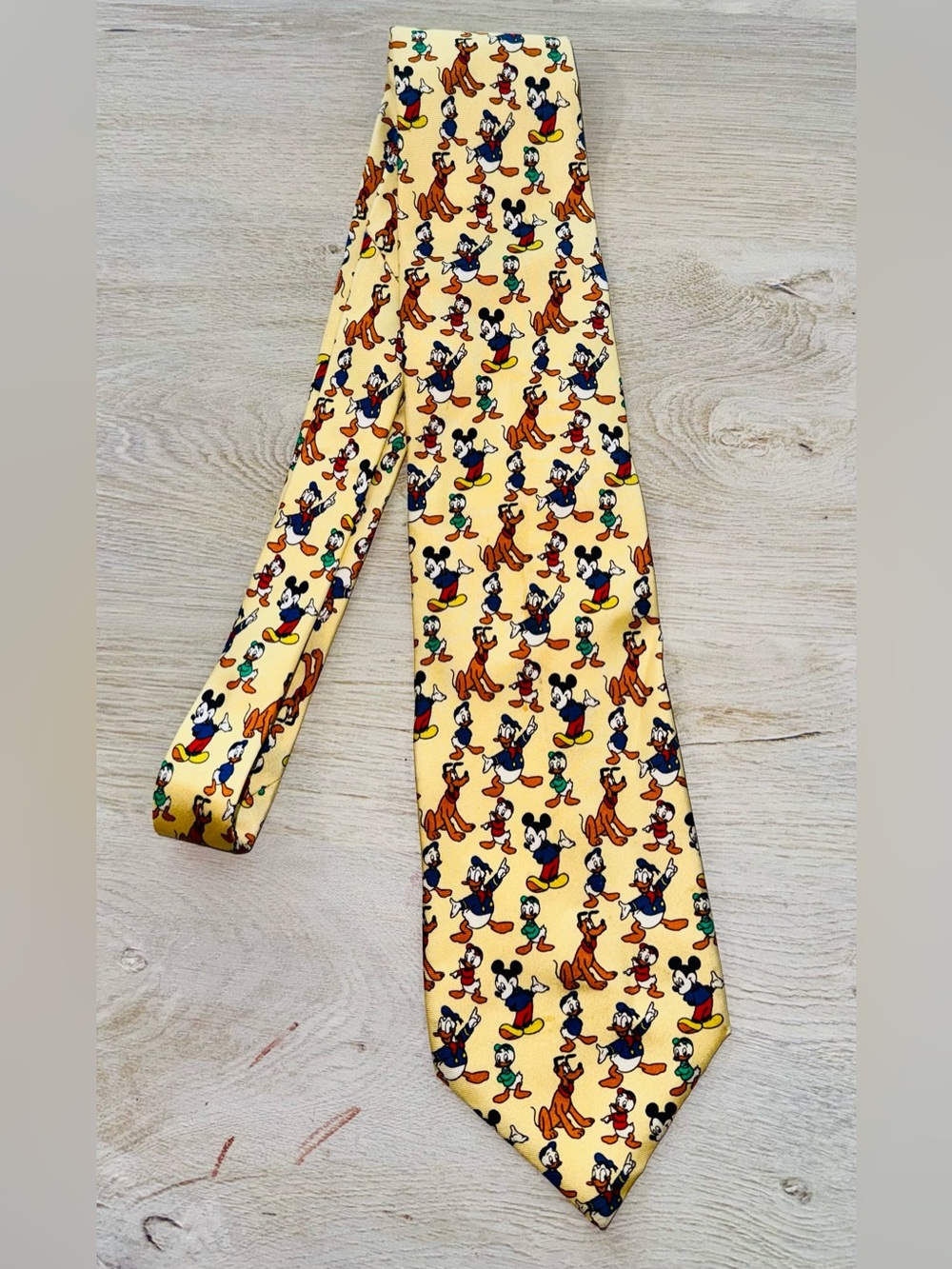 Disney โTie Rackโ Yellow Tie with Mickey Mouse, Pluto, & Donald Ducks & nephews